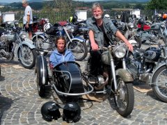 Beim Treffen in Seelfingen 2013: auf Klaus' Gespann.