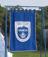 Die Fahne des Horex–Club Taunus.