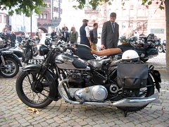 Eine wunderbare Ariel, das wohl älteste Motorrad beim DGR 2017 in Frankfurt.